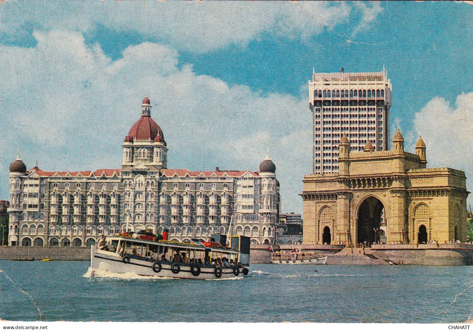 THE TAJ MAHAL HOTEL MUMBAI & GATEWAY OF INDIA- PICTURE POSTCARD-MNH-BX4-9 - Hotel- & Gaststättengewerbe