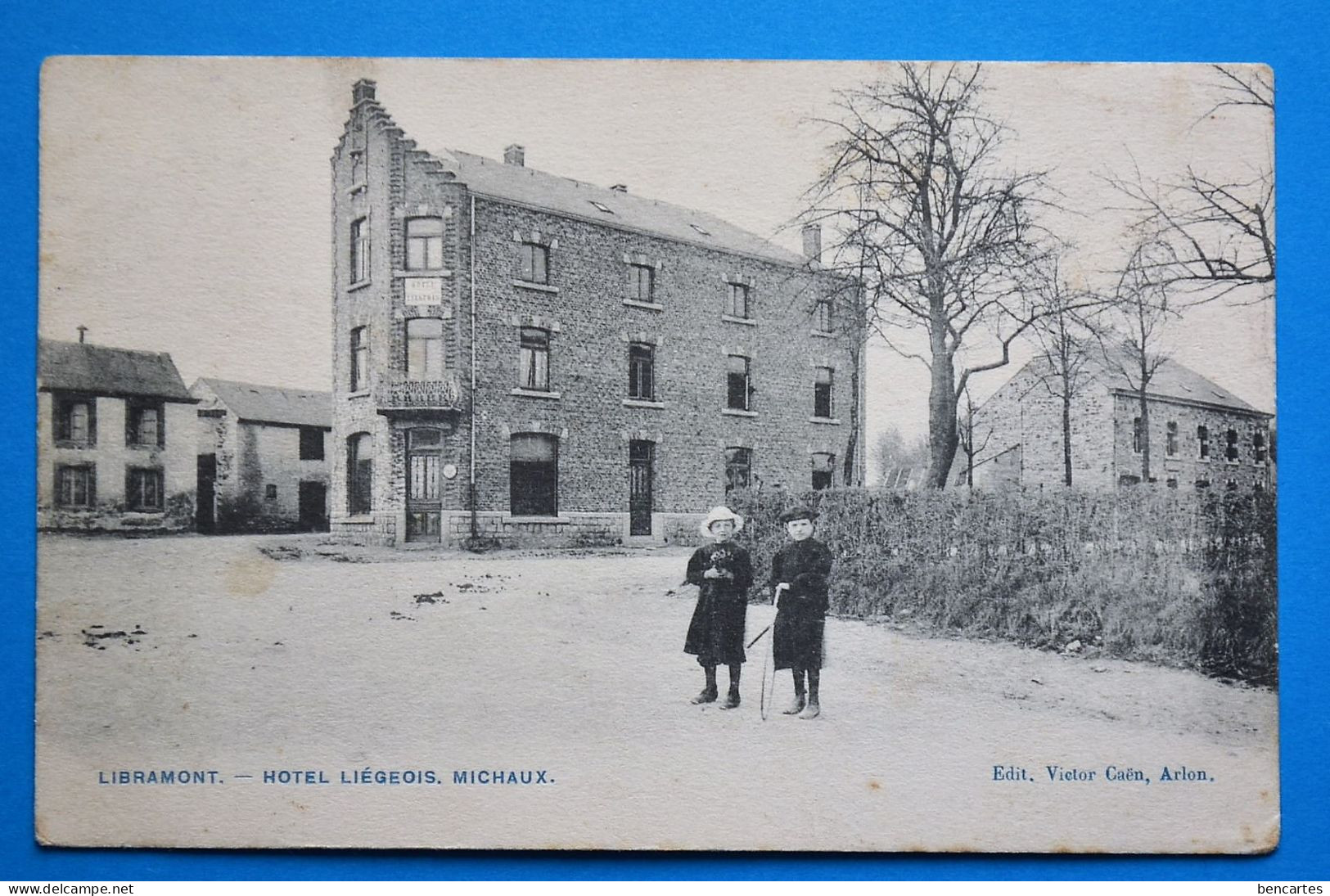 Libramont 1909: Hôtel Liégeois-Michaux Animée. Edit : Victor Caen, Arlon - Libramont-Chevigny