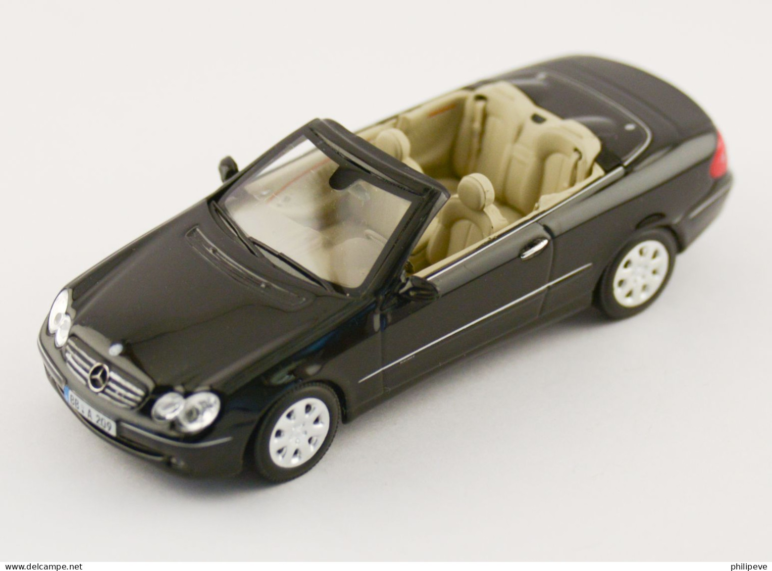 MERCEDES-BENZ CLK-Klasse Cabriolet 2003 - MINICHAMPS 1:43 - Minichamps