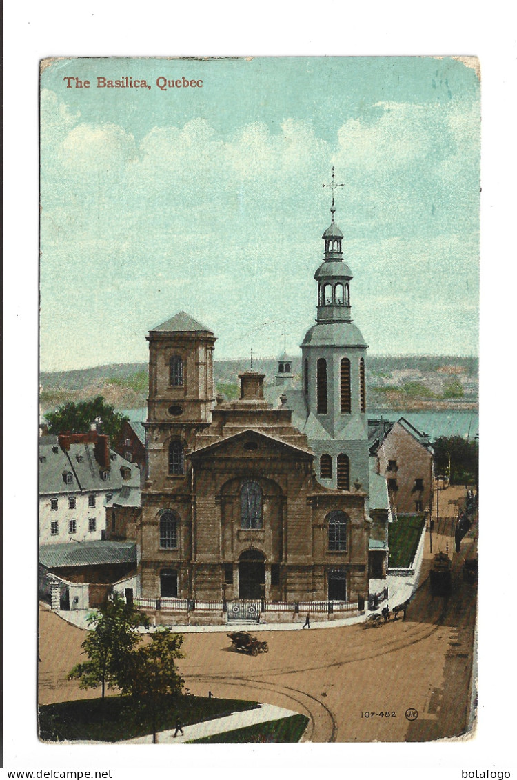 CPA  QUEBEC, BASILICA - Québec - Château Frontenac