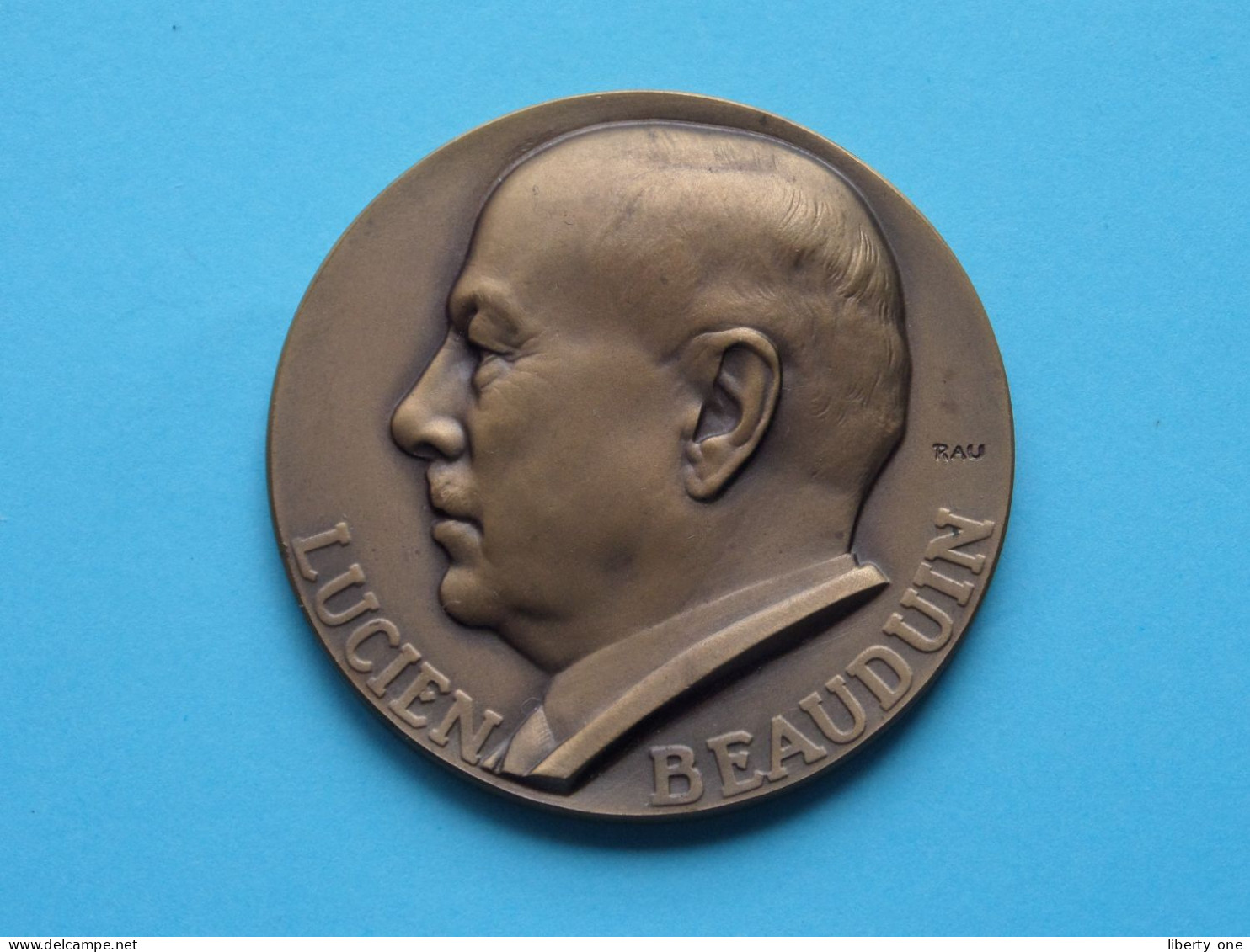 LUCIEN BEAUDUIN 1891-1941 - Directeur & Adm. Del. RAFFINERIE TIRLEMONTOISE ( Zie Voir SCANS ) 5 Cm. / 54 Gr. ! - Firma's