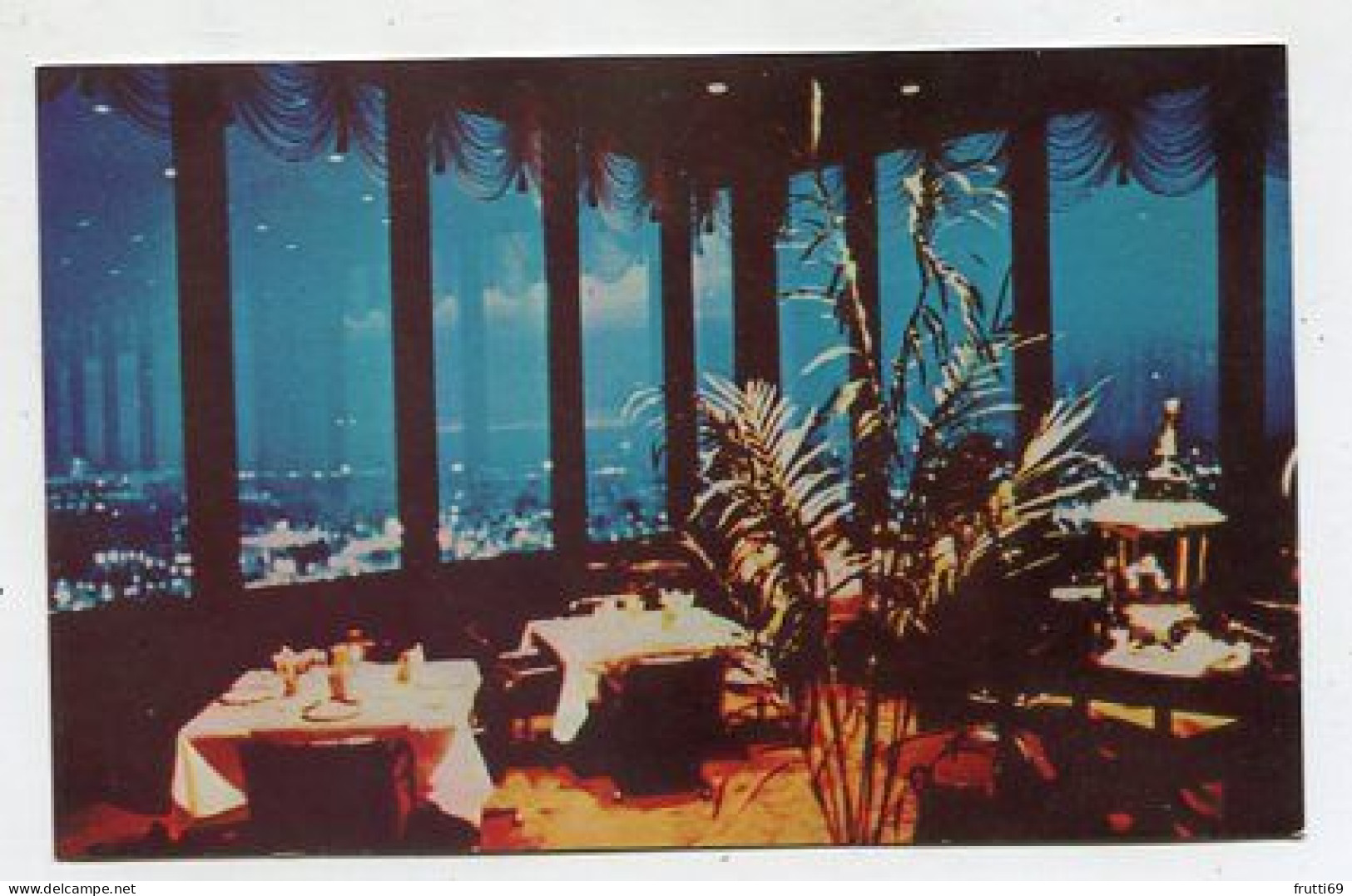 AK 134538 USA - Nebraska - Omaha - Top Of The World Dining Room - Omaha