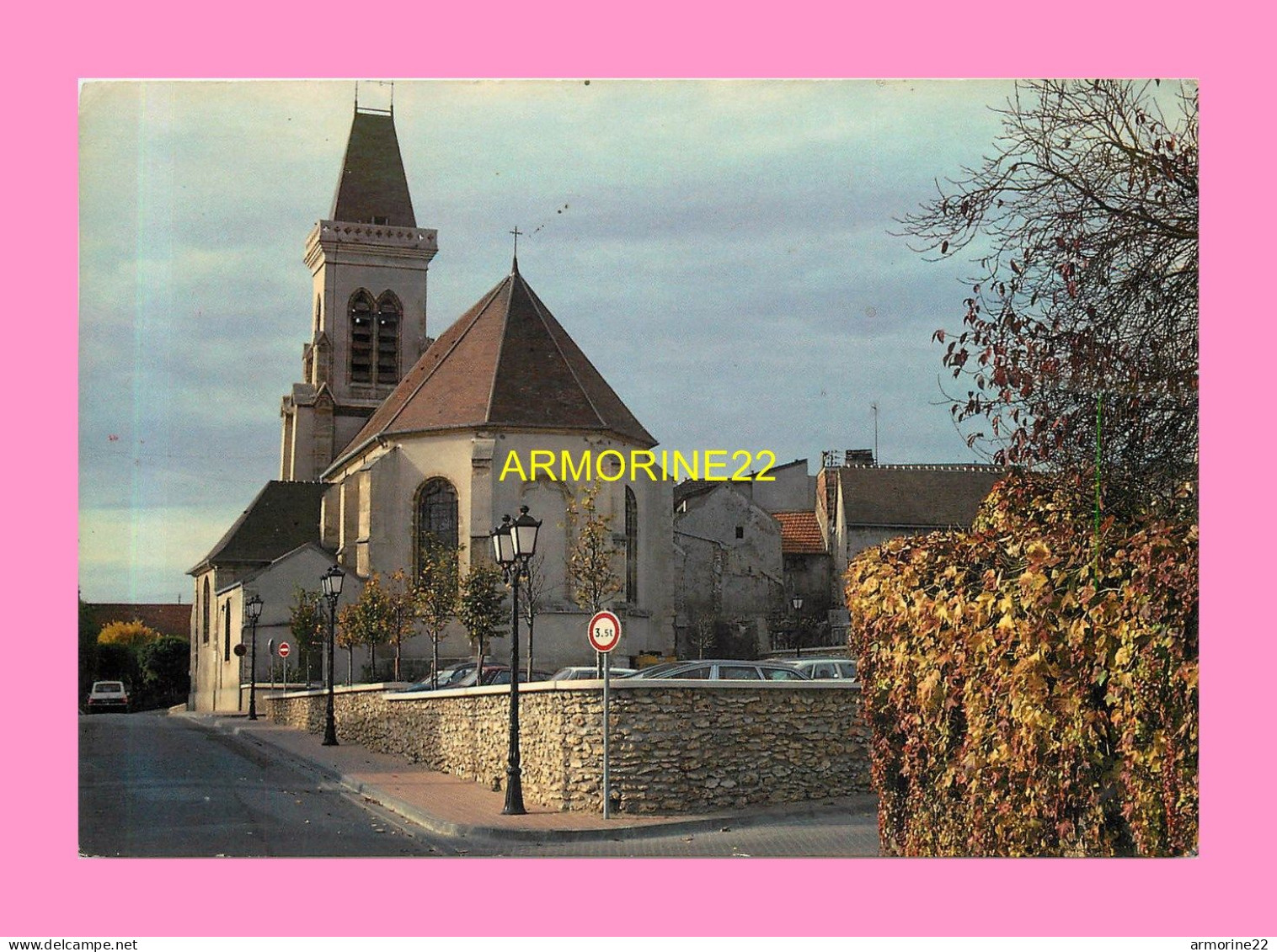 CPM  CHANTELOUP LES VIGNES  L église Saint Roch - Chanteloup Les Vignes