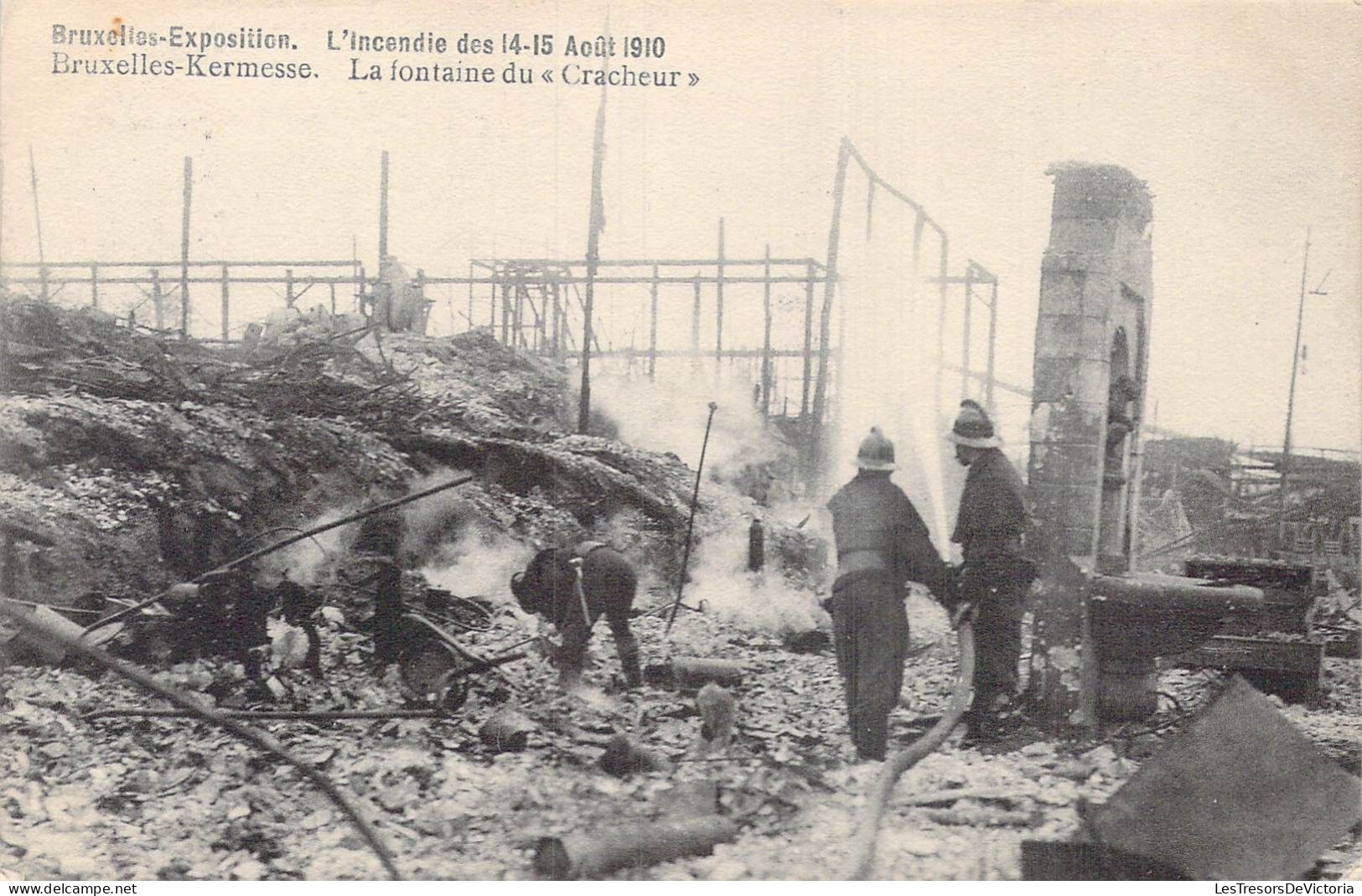 BELGIQUE - Bruxelles-Exposition - L'incendie Des 14-15 Aout 1910 - La Fontaine Du " Cracheur " - Carte Postale Ancienne - Universal Exhibitions