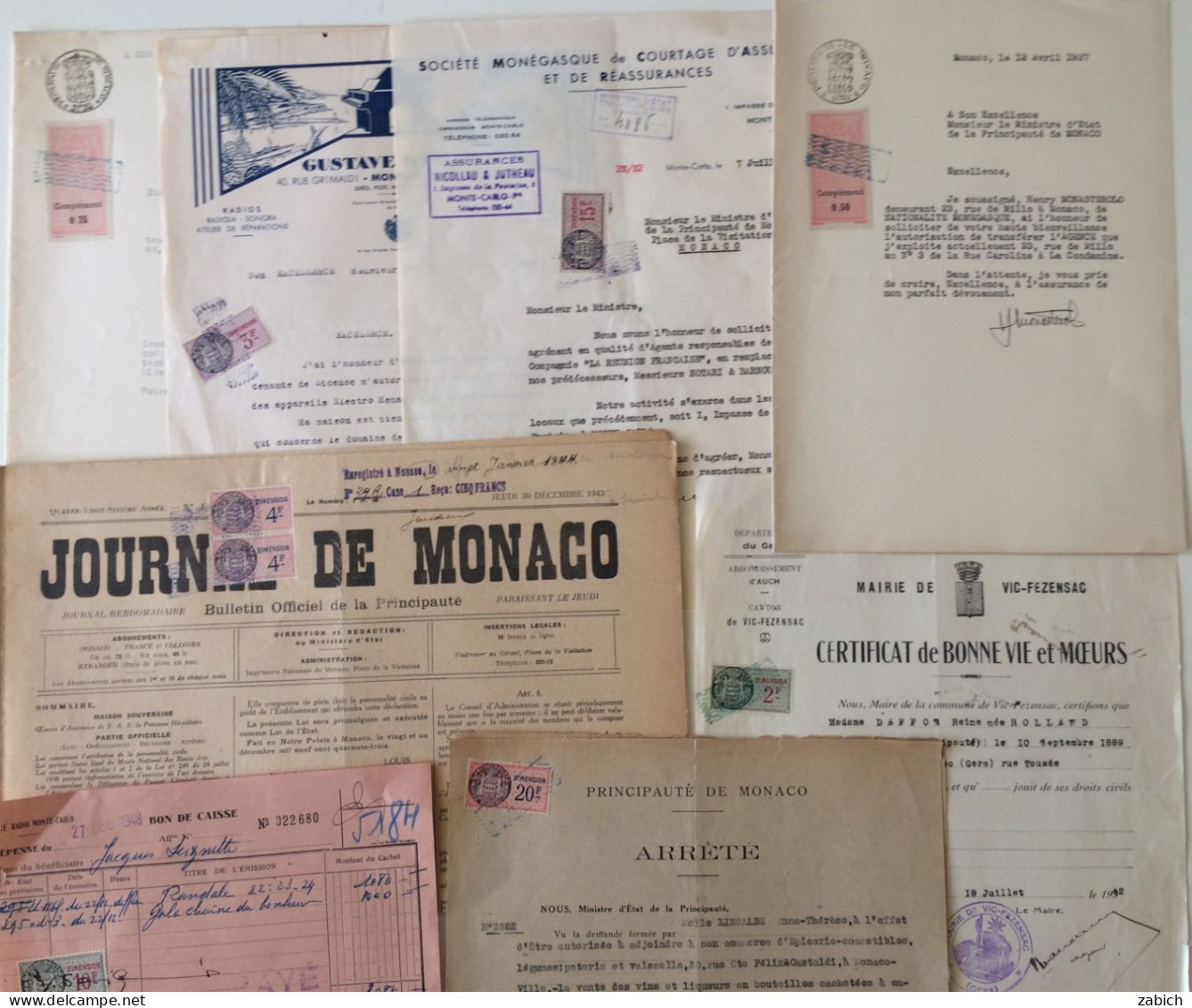 FISCAUX MONACO LOT DE 8 DOCUMENTS TIMBRES De DIMENSIONS TRES VARIES BONNE COTE - Fiscales