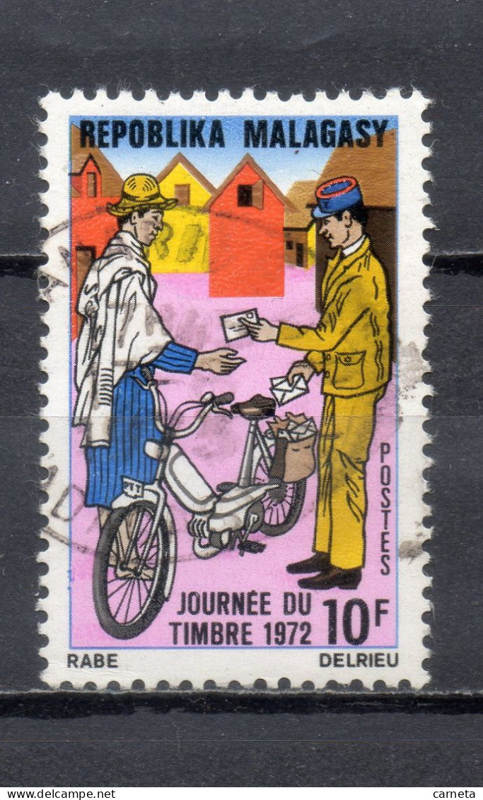 MADAGASCAR   N° 501   OBLITERE   COTE 0.30€     JOURNEE DU TIMBRE - Madagascar (1960-...)