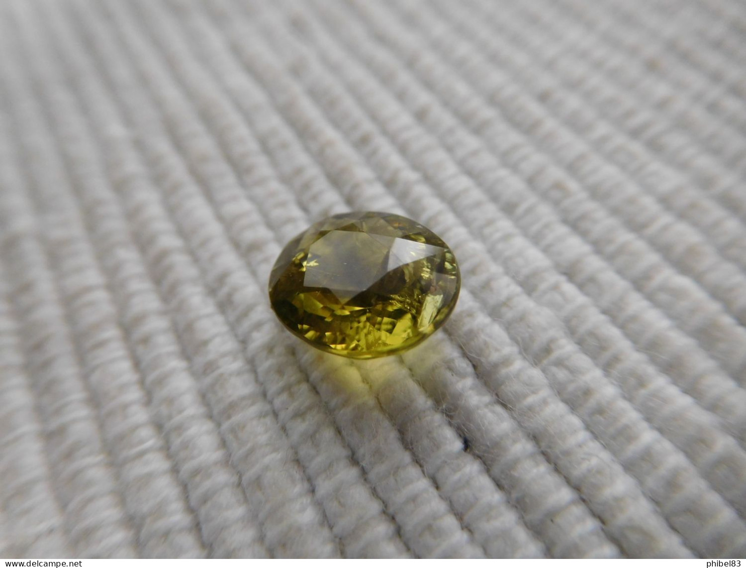 Tourmaline Naturelle Verte, Taille Ovale A Facettes 1.93 Carats. 10 - Toermalijn