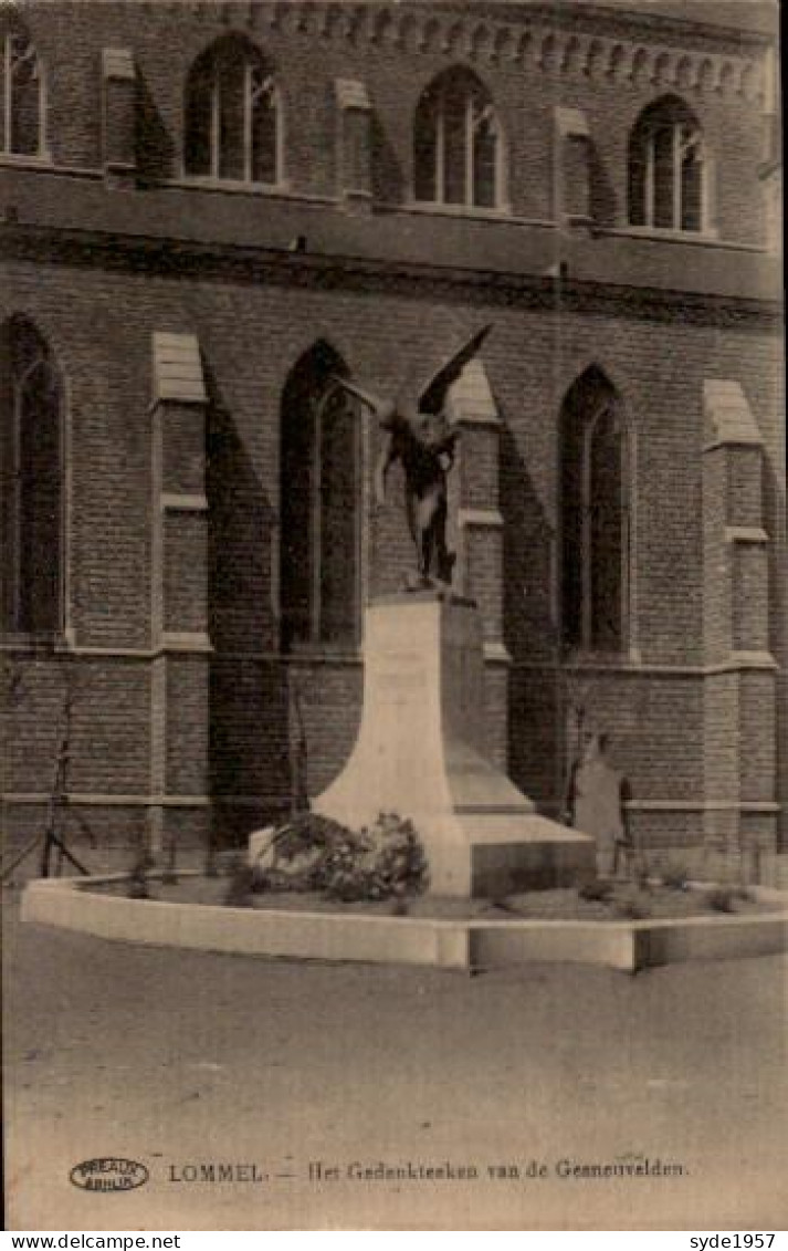 Lommel - Het Gedenkteken Van De Gesneuvelden - Lommel