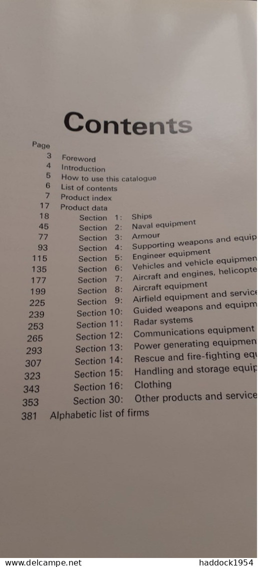 British Defence Equipment MINISTRY OF DEFENCE Combined Service Publications 1969 - British Army