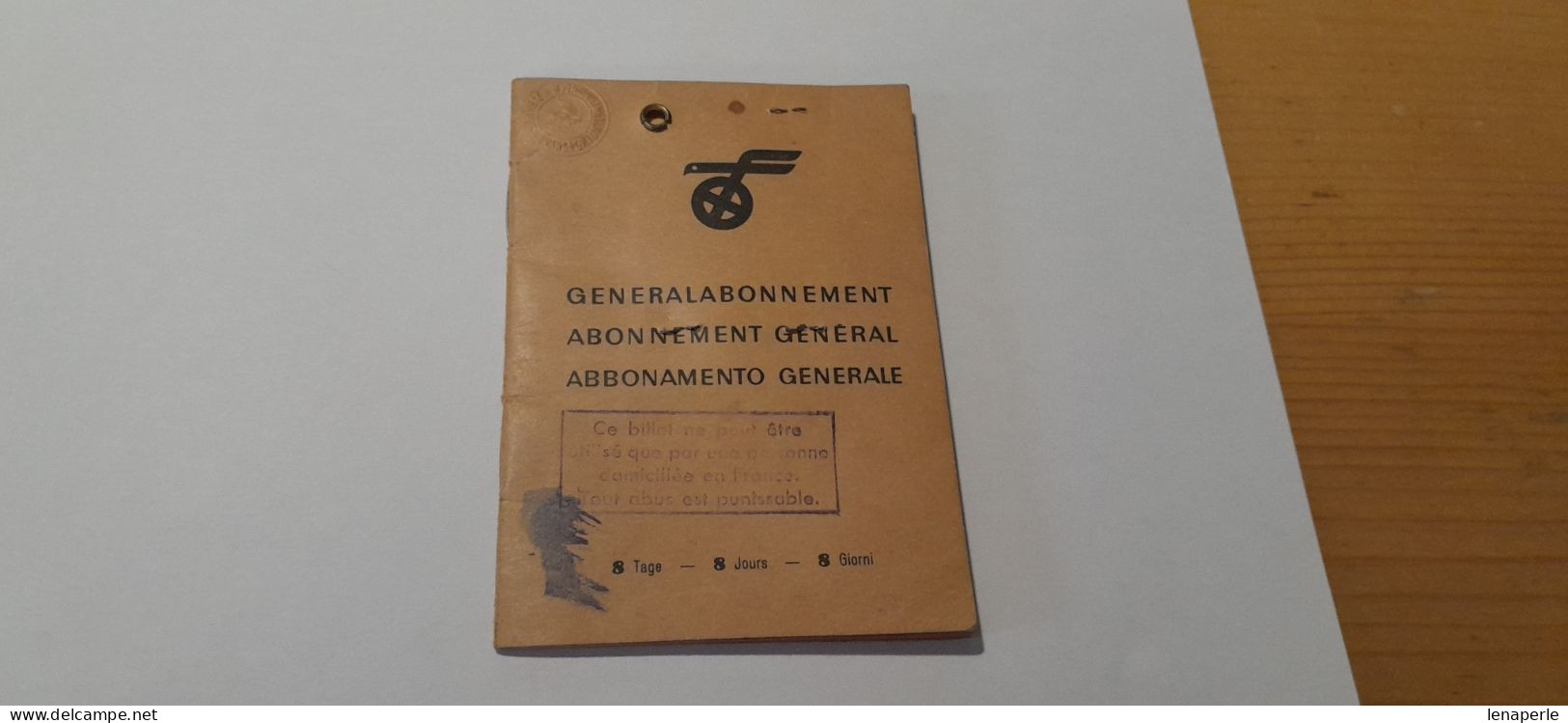 CARTE D'ABONNEMENT CHEMIN DE FER 1947 - Monde