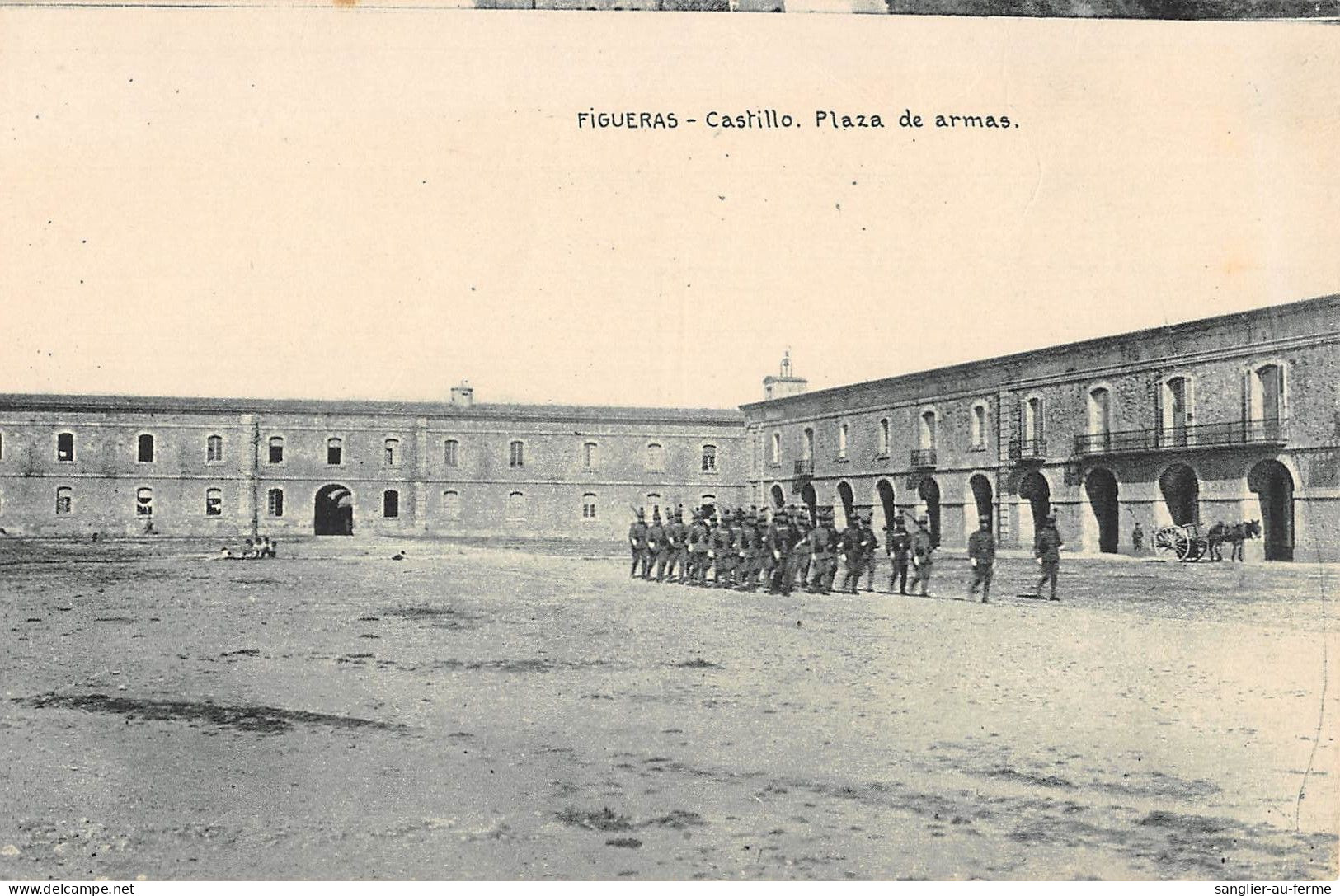 CPA ESPAGNE FIGUERAS CASTILLO PLAZA DE ARMAS - Autres & Non Classés