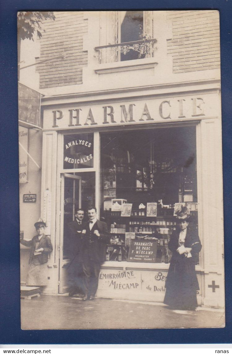 CPA [75] Paris > Pharmacie Santé Devanture Magasin Commerce Shop Carte Photo - Petits Métiers à Paris