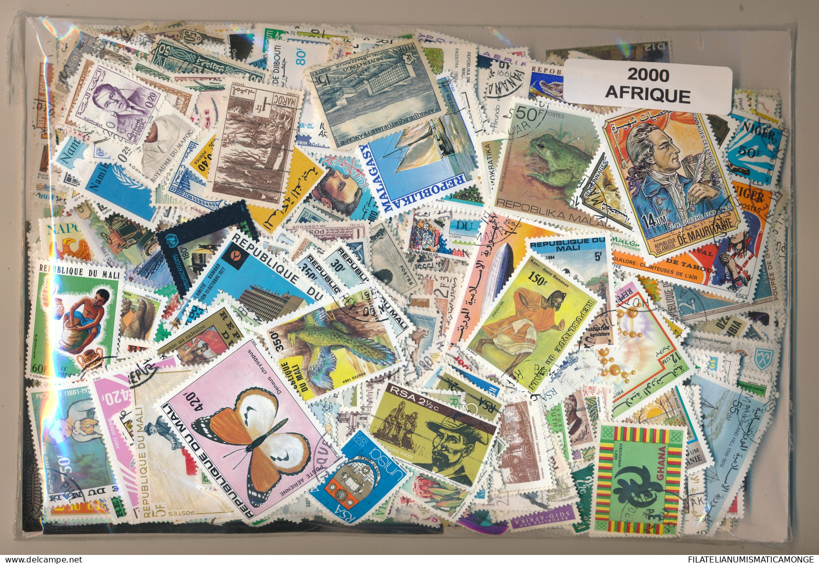  Offer - Lot Stamps - Paqueteria  Africa 2000 Sellos Diferentes           - Vrac (min 1000 Timbres)