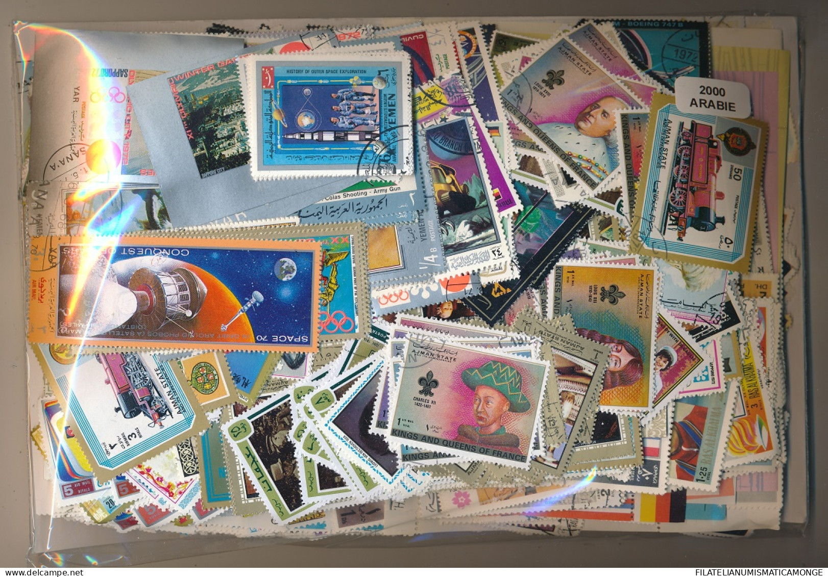  Offer - Lot Stamps - Paqueteria  Arabia 2000 Sellos Diferentes           - Vrac (min 1000 Timbres)
