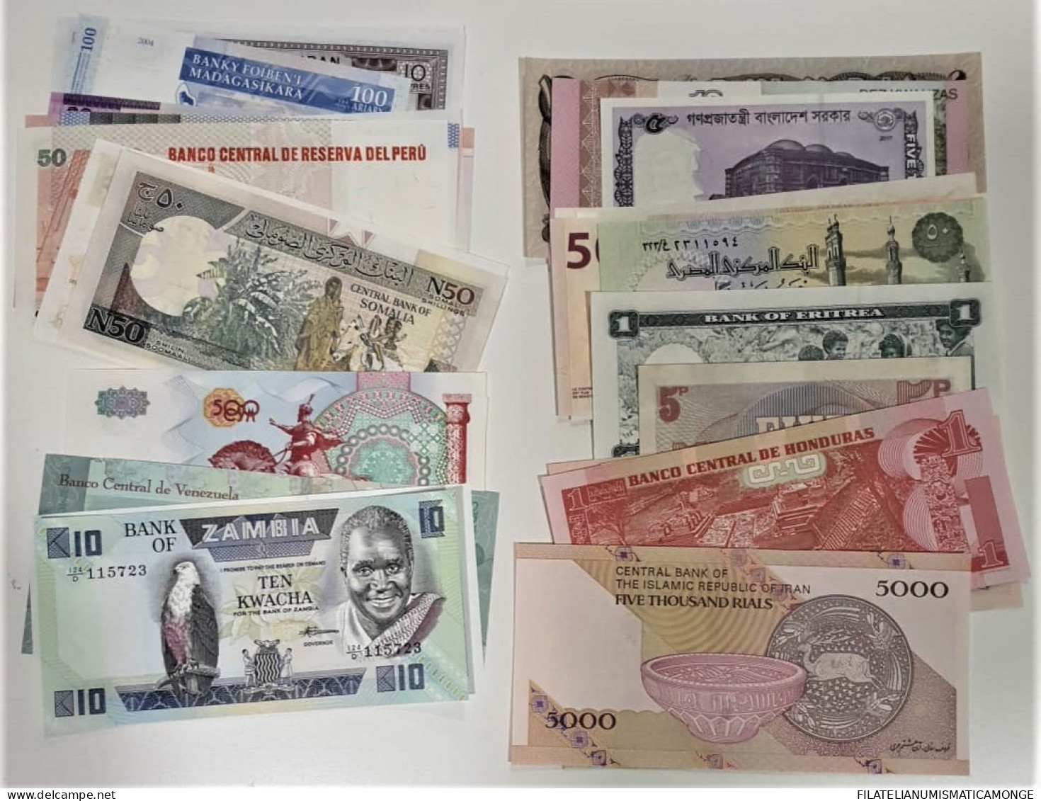  Offer - Lot Banknotes - Paqueteria  Mundial 50 Billetes Diferentes Y De 50 Pai - Vrac - Billets