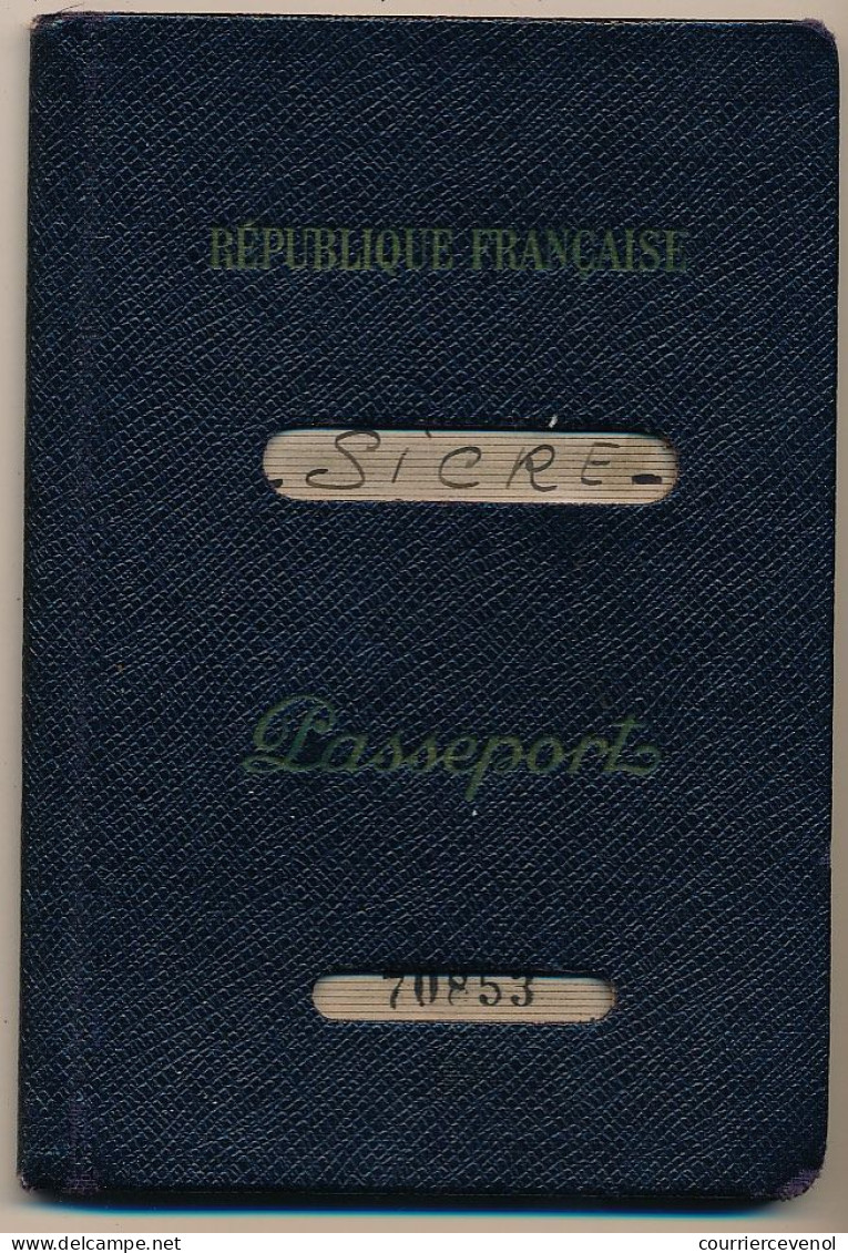 FRANCE - Passeport Délivré à Marseille (B. Du R.) - 1959/1965 - Fiscaux Type Daussy 2000F, 300F,100F + 32,00NF + Visas - Brieven En Documenten