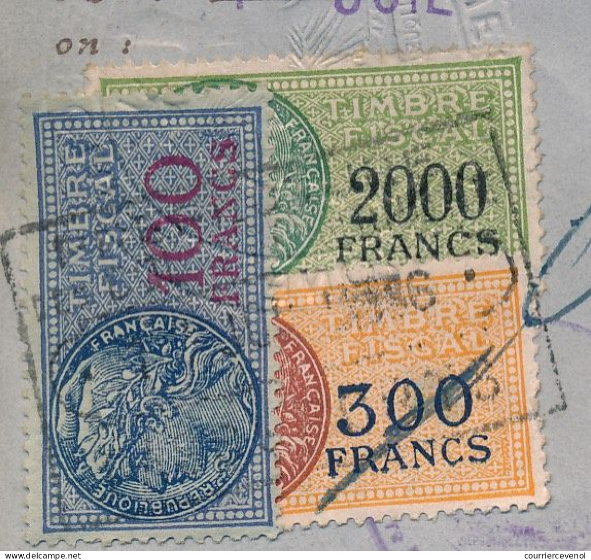 FRANCE - Passeport Délivré à Marseille (B. Du R.) - 1959/1965 - Fiscaux Type Daussy 2000F, 300F,100F + 32,00NF + Visas - Brieven En Documenten