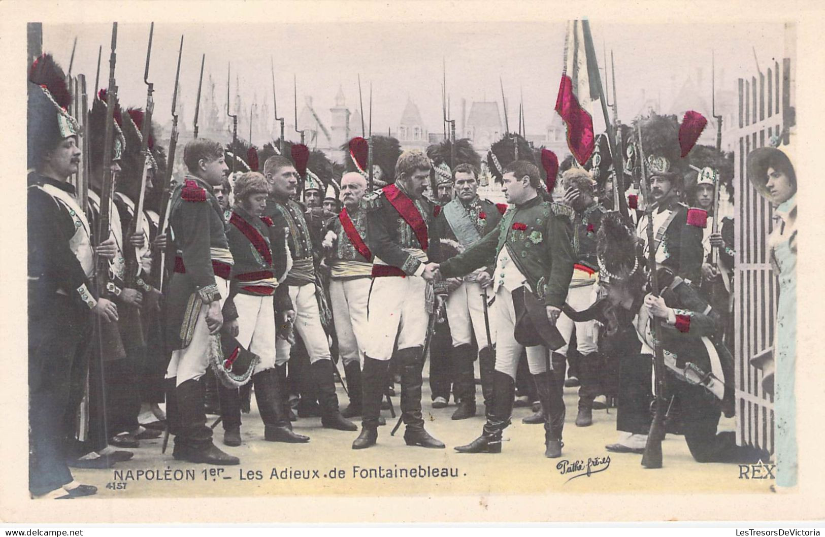 Hommes Militaire - NAPOLEON - Les Adieux De Fontainebleau - Carte Postale Ancienne - Politische Und Militärische Männer