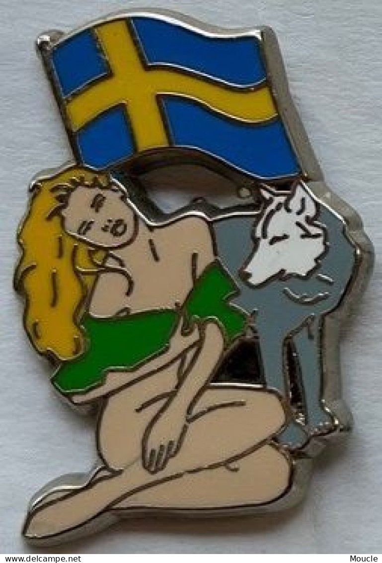 PIN UP - PIN-UPS  - DRAPEAU SUEDOIS - SUEDE - SVERIGE - SWEDEN - LOUP - EGF -  BOUSSEMART - LADY - WOMAN - GIRL - (32) - Pin-ups