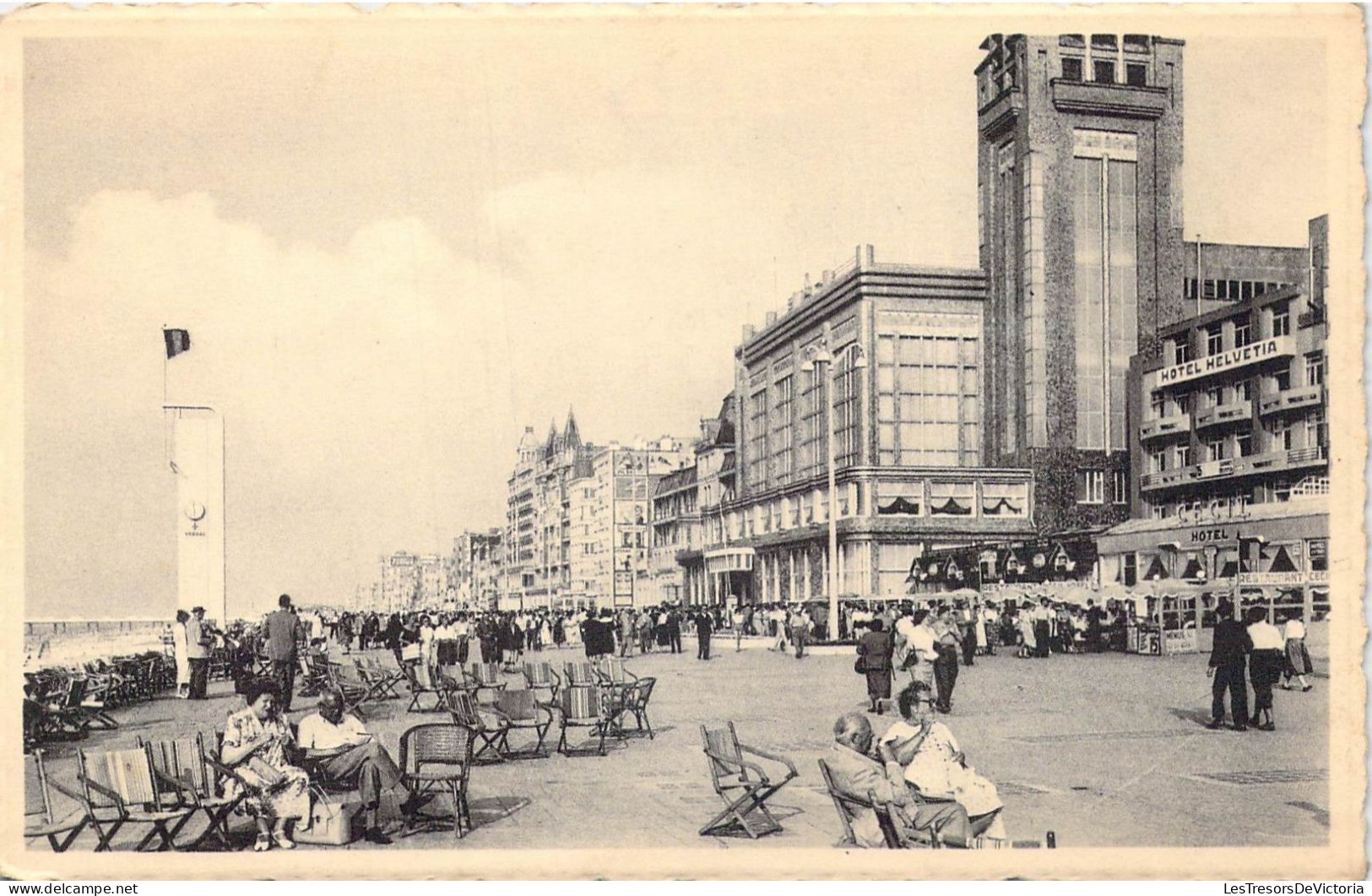 BELGIQUE - Blankenberge - La Digue ( Centre ) - Carte Postale Ancienne - Blankenberge