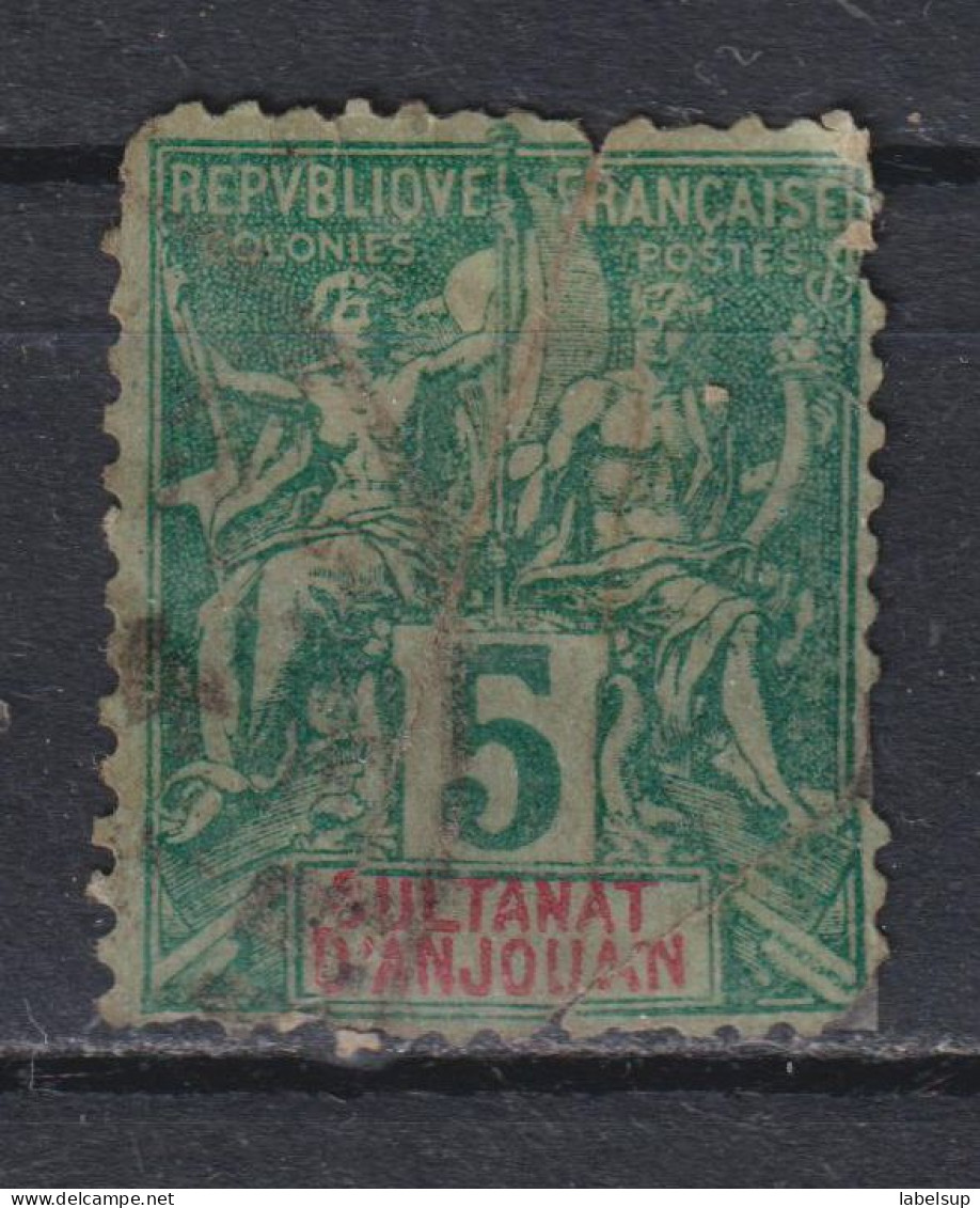 Timbre Oblitéré Du Sultanat D'Anjouan De 1892 N°4 - Used Stamps