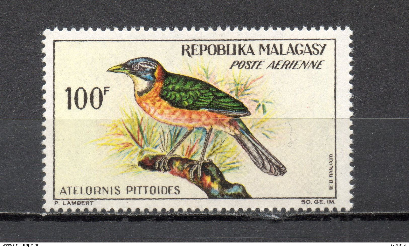 MADAGASCAR  PA  N° 90  NEUF SANS CHARNIERE  COTE 5.00€    OISEAUX ANIMAUX - Madagascar (1960-...)