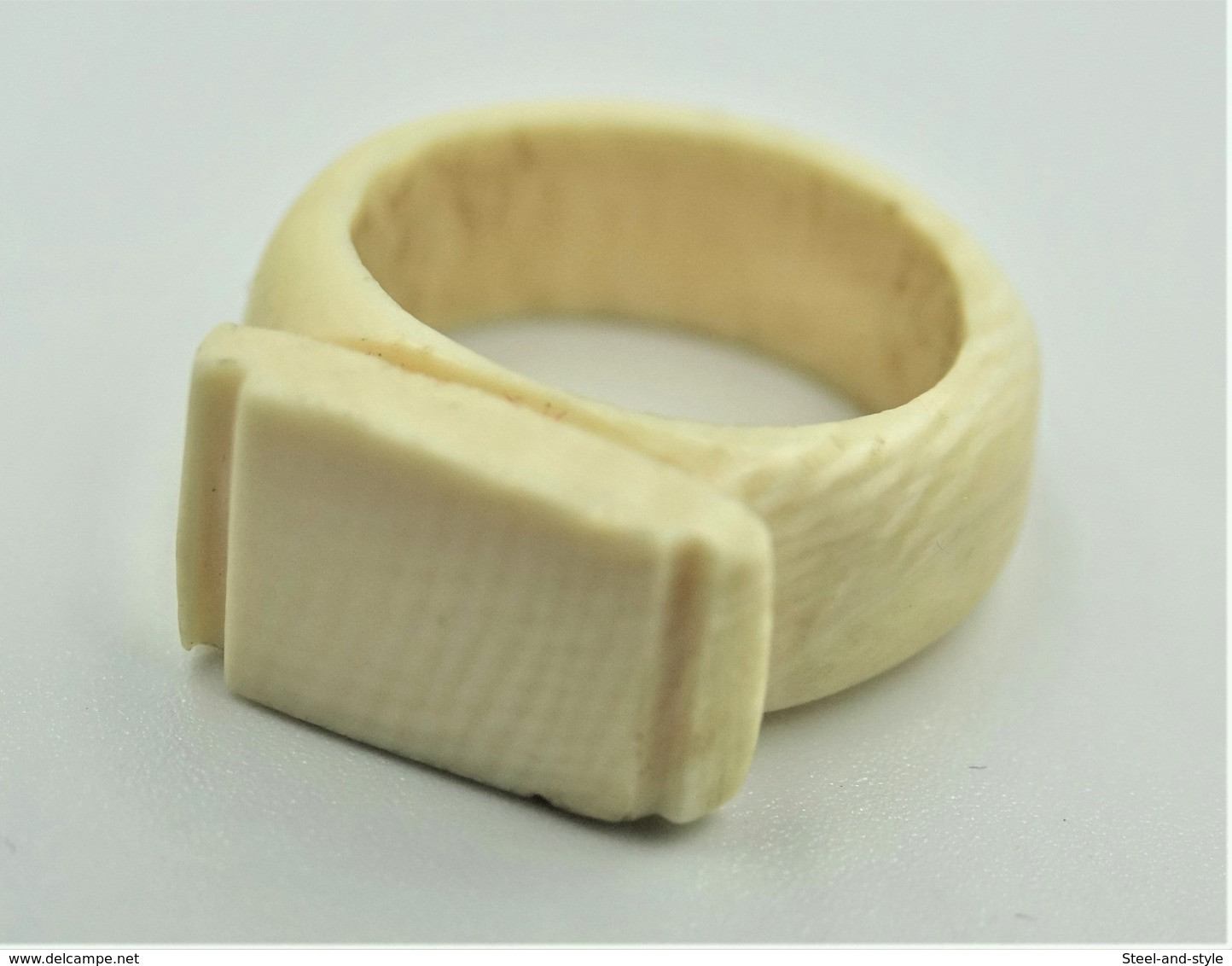 JEWELRY: RING Vintage Elephant Ivory - 1920 - Ring Size On Last Picture-  Art Deco - Original - Excelent Condition - Altri & Non Classificati