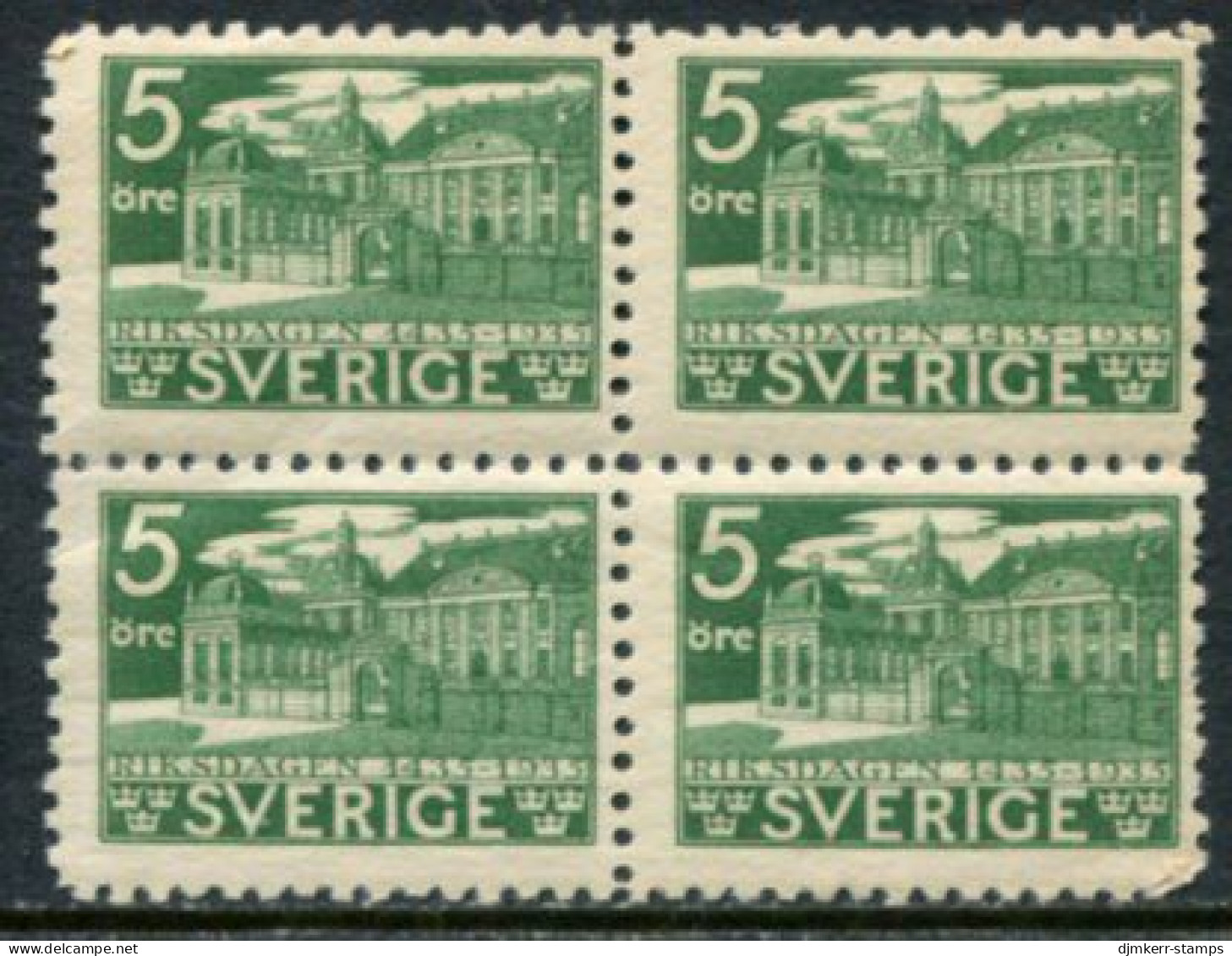 SWEDEN 1935 500th Anniversary Of Parliament 5 Öre Perforated All Round Block Of 4 MNH / **.  Michel 221B - Nuovi