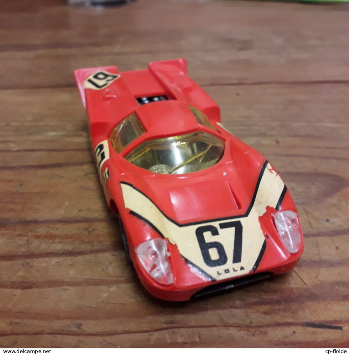 JOUET . LOLA 170 MK 3B . RACING - Réf. N°34J - - Dinky