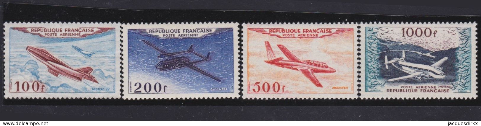 France  .  Y&T   .     PA  30/33  (2 Scans)      .    **     .    Neuf Avec Gomme Et SANS Charnière - 1927-1959 Mint/hinged