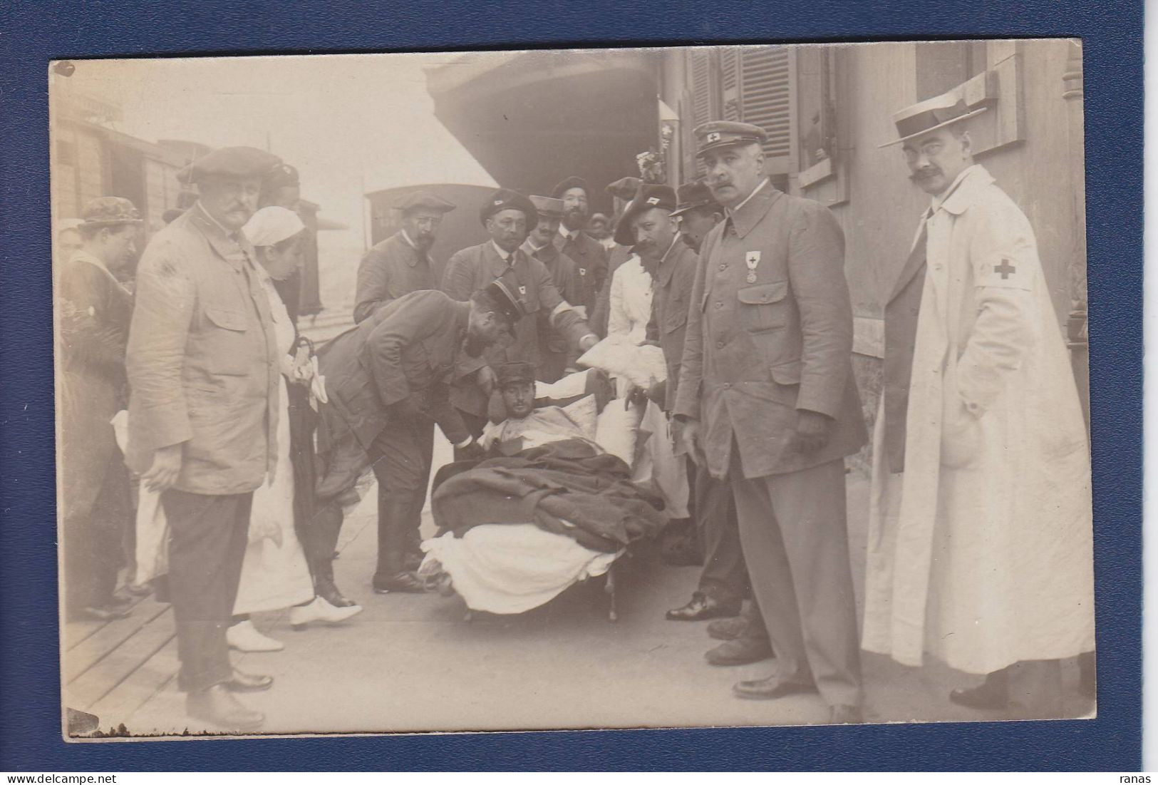 CPA Lyon Carte Photo Militaria Voir Dos - Sonstige & Ohne Zuordnung