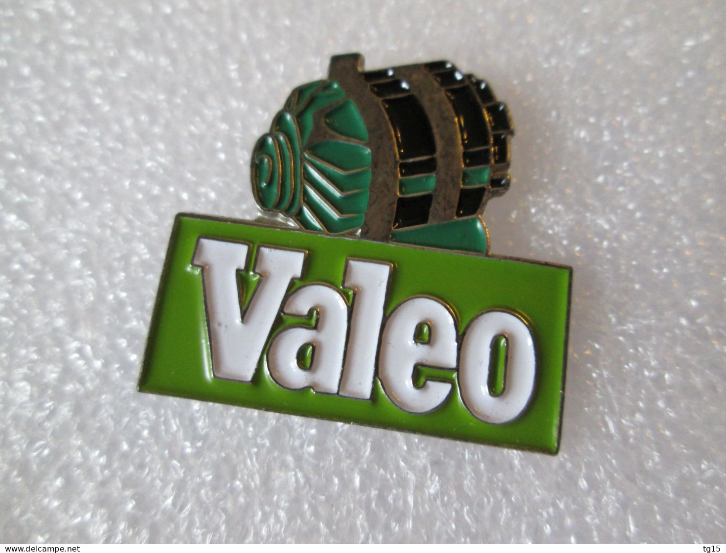 PIN'S    VALÉO  ALTERNATEUR  26 X 26 Mm - Fesselballons