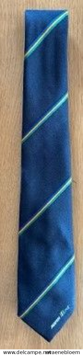 NL.- STROPDAS MATCH LINE. PHILIPS. CRAVAT CLUB INTERNATIONAL NIEUW VENNEP HOLLAND. Necktie - Cravate - Kravate - Ties. - Cravates