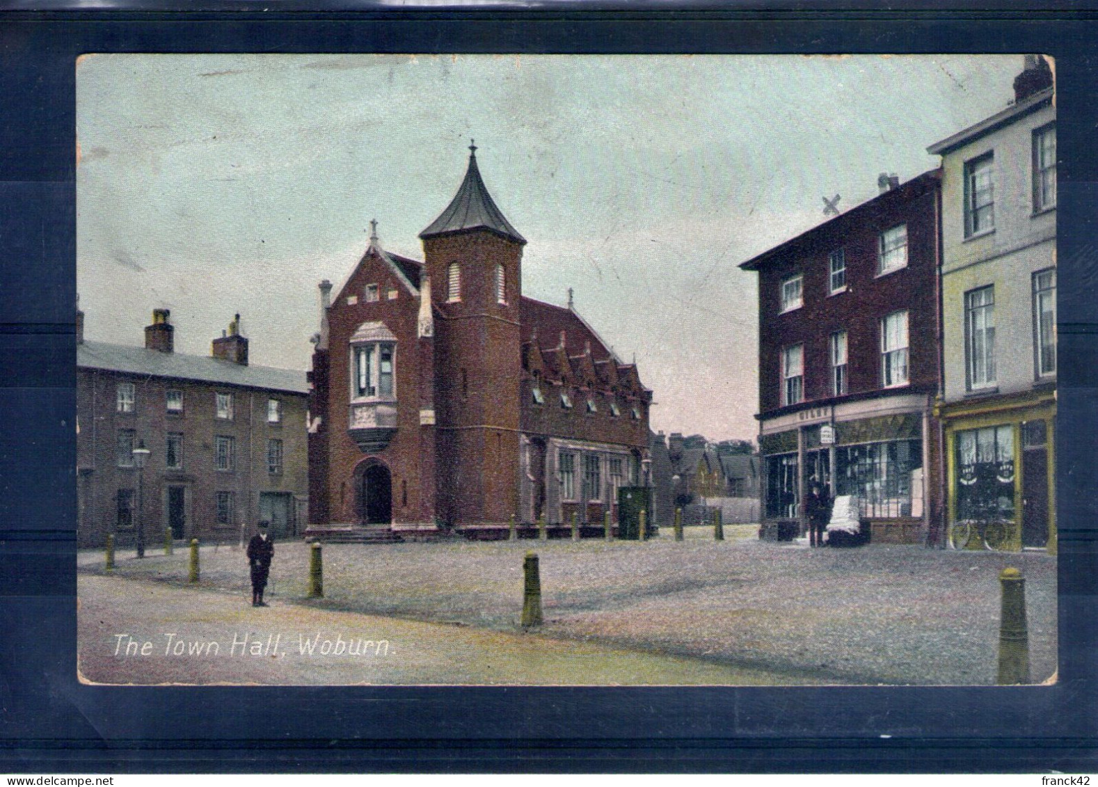 Angleterre. The Town Hall, Woburn. Abimée Au Dos - Andere & Zonder Classificatie