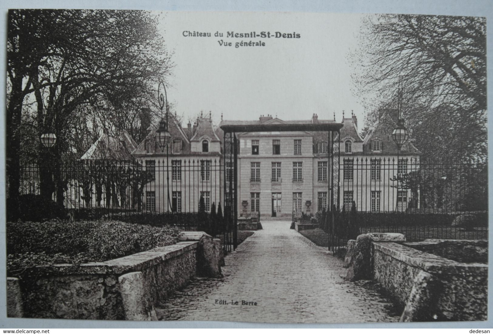 Cpa Château Du Mesnil St Denis Vue Générale - TER50 - Le Mesnil Saint Denis