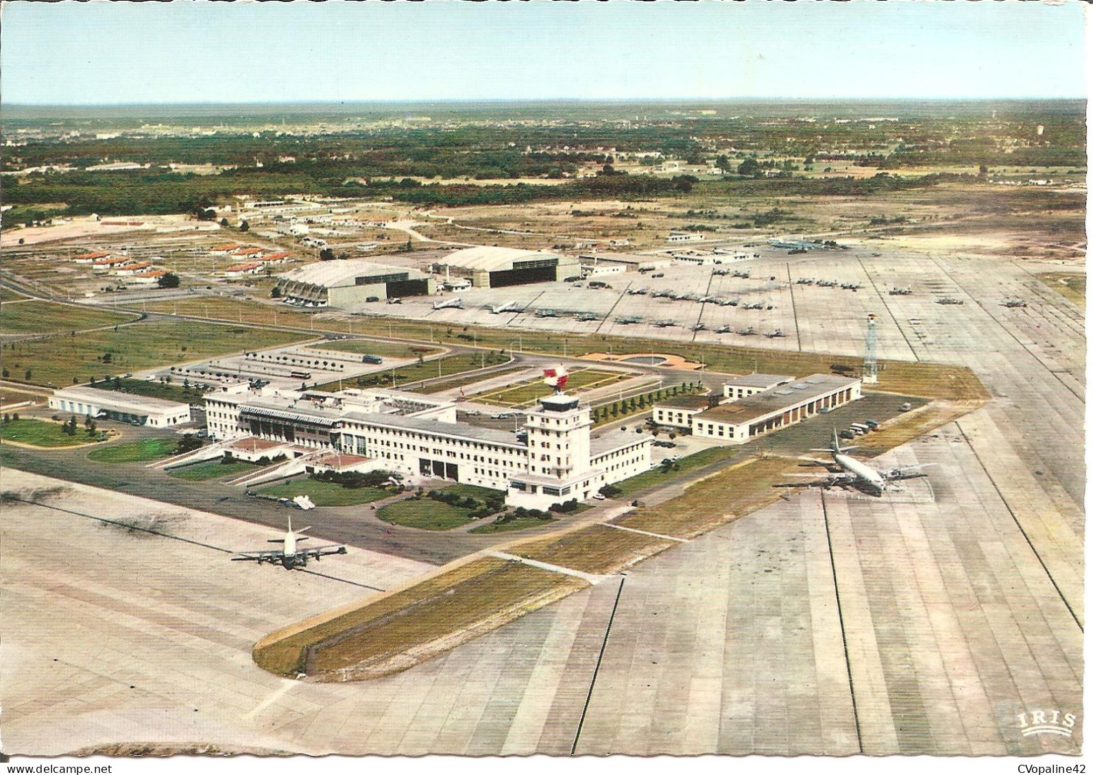 AEROPORT DE BORDEAUX-MERIGNAC (33) Vue D'ensemble Prise Du Ciel   CPSM  GF - Merignac