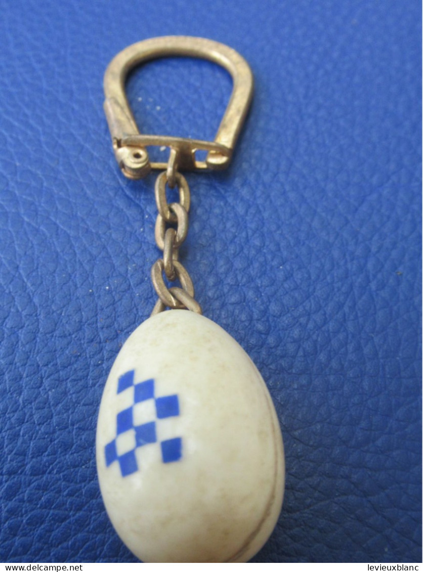 Porte-Clés Ancien/Pâtes Aux Oeufs Frais/LUSTUCRU  POC564 - Key-rings