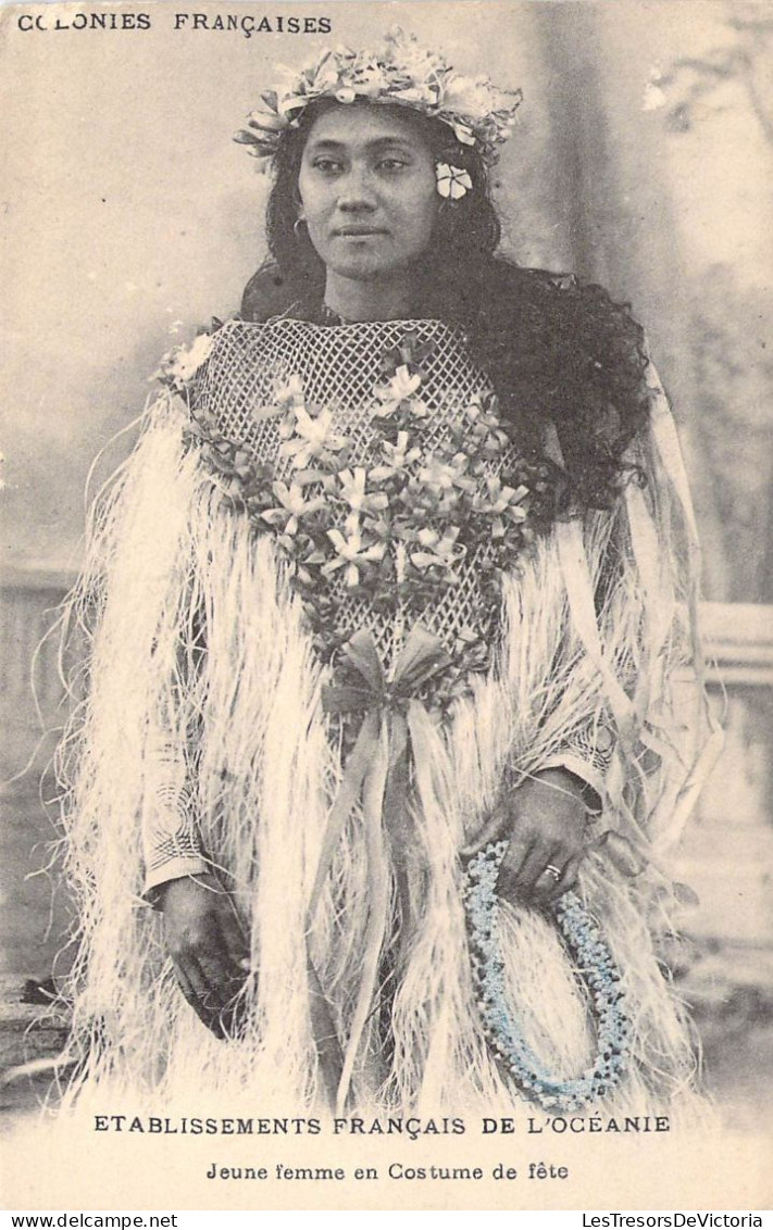 Etablissement Français De L'océanie - Jeune Femme En Costume De Fête - Colorisé - N. Calédonie - Carte Postale Ancienne - Nieuw-Caledonië