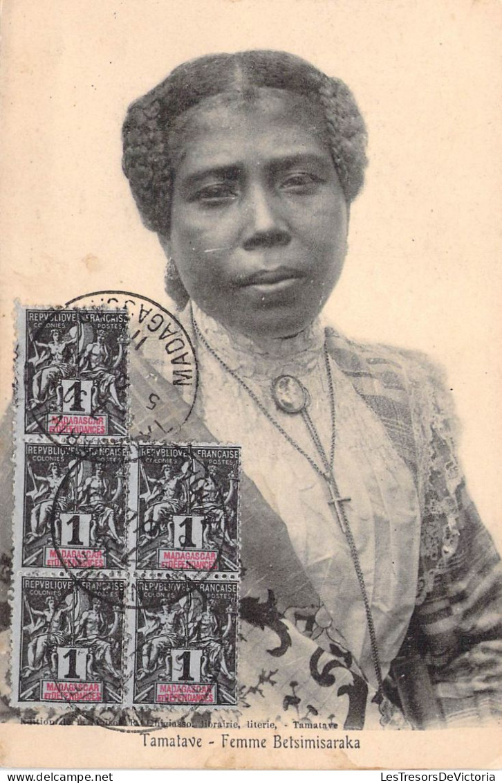Madagascar - Tamatave - Femme Betsimisaraka  -  Carte Postale Ancienne - Madagascar