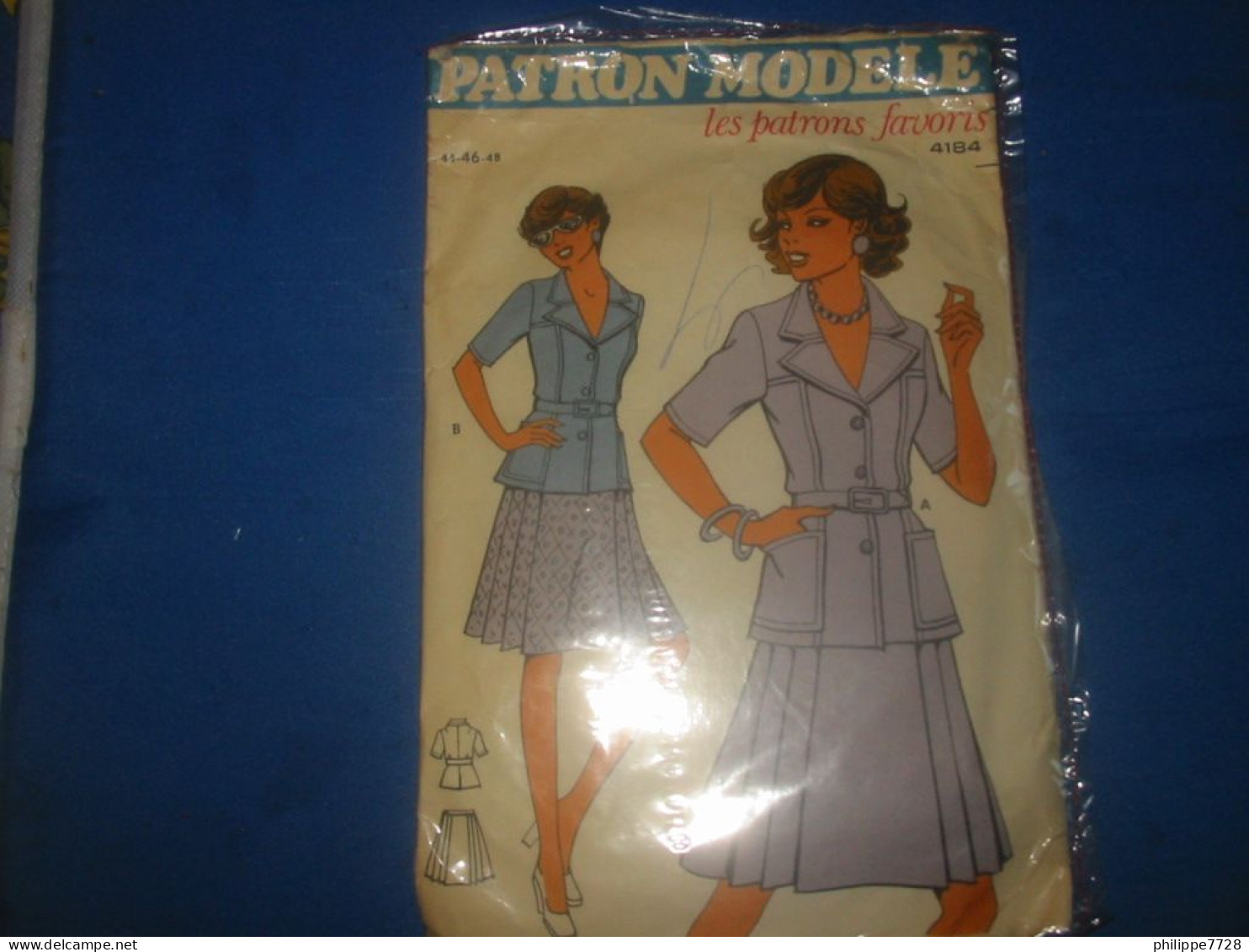 Patron Modèle T 44-46-48  Année 60/70 - Patterns