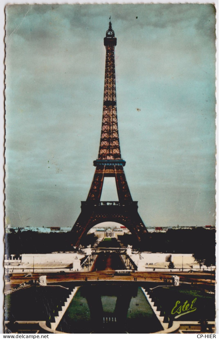 75 - PARIS - LA TOUR EIFFEL EN 1953 - Tour Eiffel