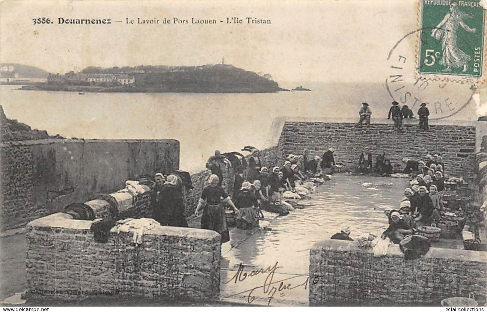 Douarnenez     29      Le Lavoir De Pors Laouen . L' Ile Tristan - Décollée - N° 3886   (voir Scan) - Douarnenez