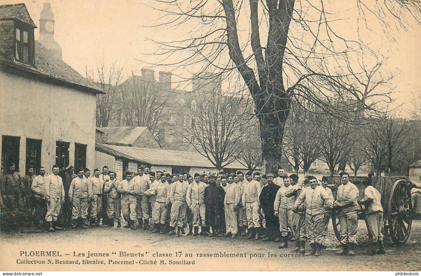 MORBIHAN  PLOERMEL  Les Jeunes " Bleuets " Classe 17 - Ploërmel