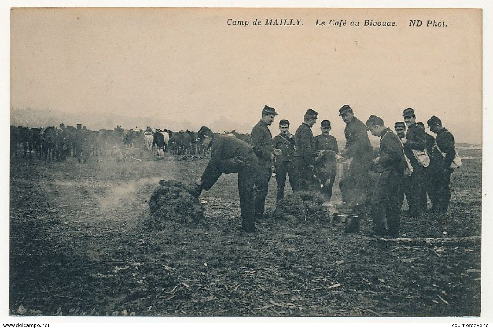 CPA - Camp De Mailly (Aube) - Le Café Au Bivouac - Mailly-le-Camp