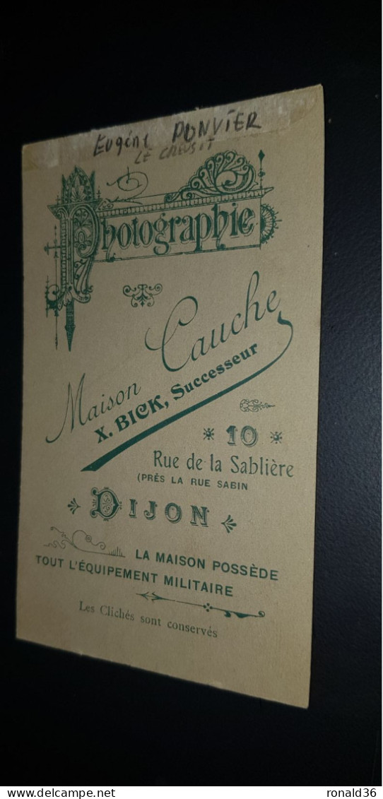 Portrait Eugène PONVIEN Caserne 1è RA DIJON 21 Régiment D'Artillerie Habitant 22 Ru CREUSOT 71 Saone Et Loire - Documents