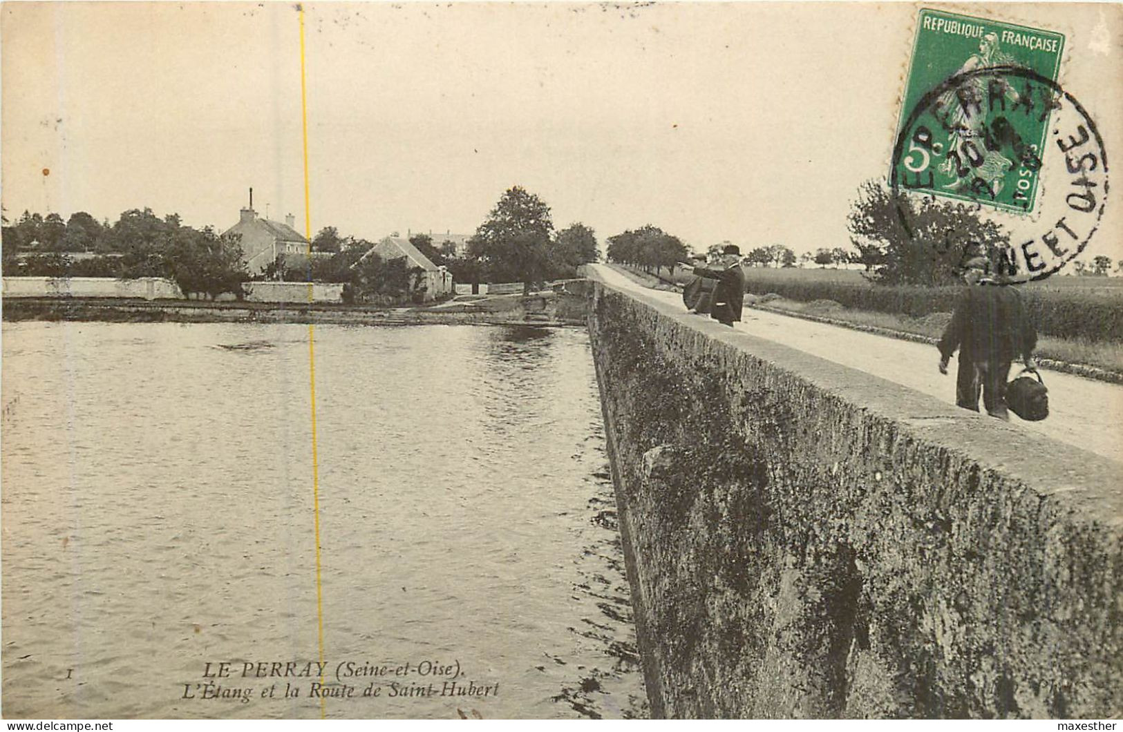 LE PERRAY L'étang Et La Route De St Hubert - Le Perray En Yvelines