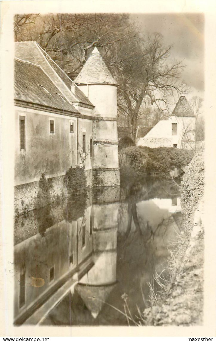 LE MESNIL ST DENIS Les Fossés Du Chateau - SM - Le Mesnil Saint Denis