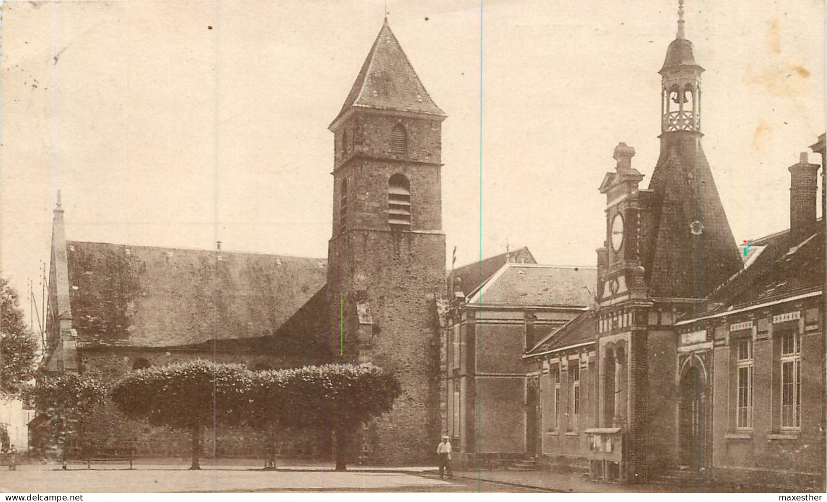 LE PERRAY Église Et Mairie - Le Perray En Yvelines