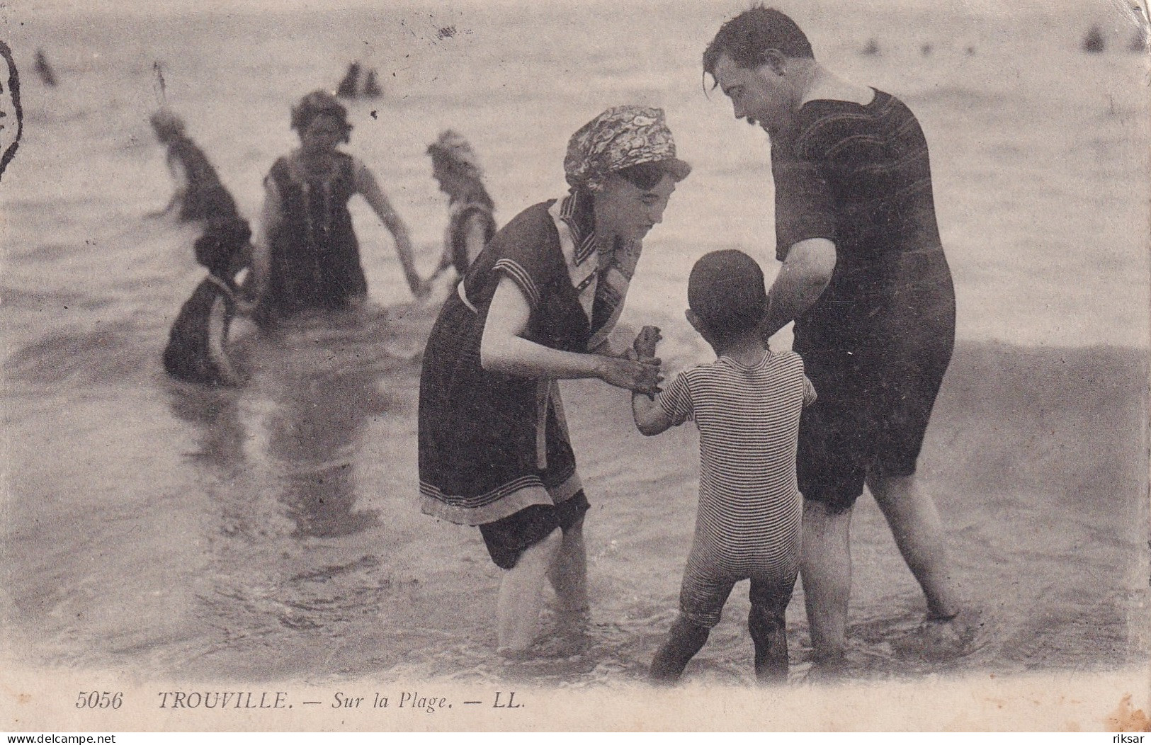 BAIGNEUSE ET BAIGNEUR(TROUVILLE) - Swimming