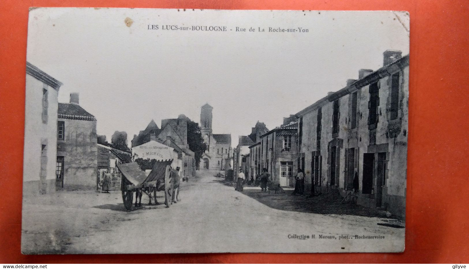 CPA (85)  Les Lucs Sur Boulogne. Rue De La Roche Sur Yon. .  (AB.1036) - Les Lucs Sur Boulogne